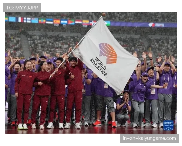 体育新闻中心特别评论上线，体育新闻评选